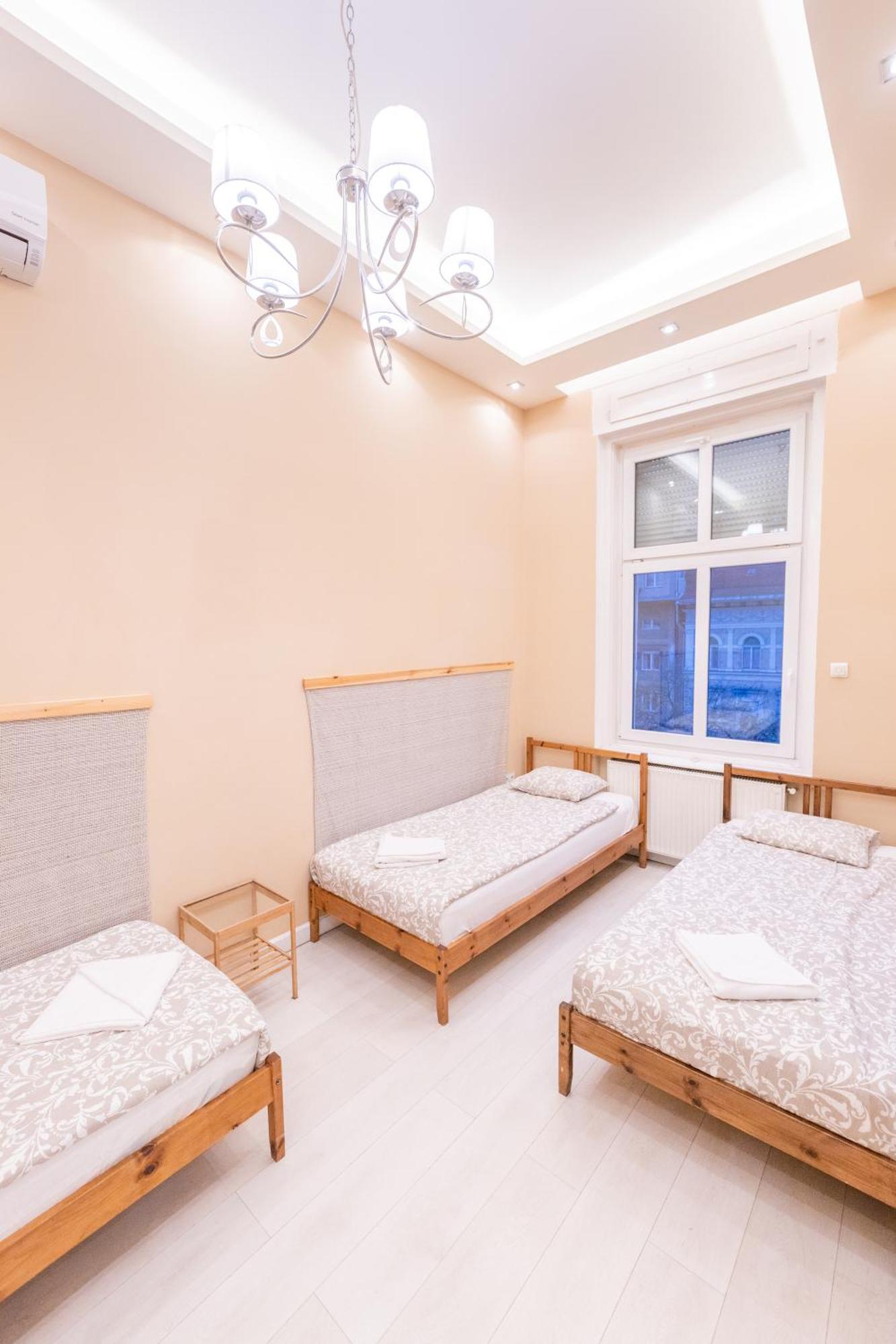 Erzsebet19 Apartment Будапеща Екстериор снимка