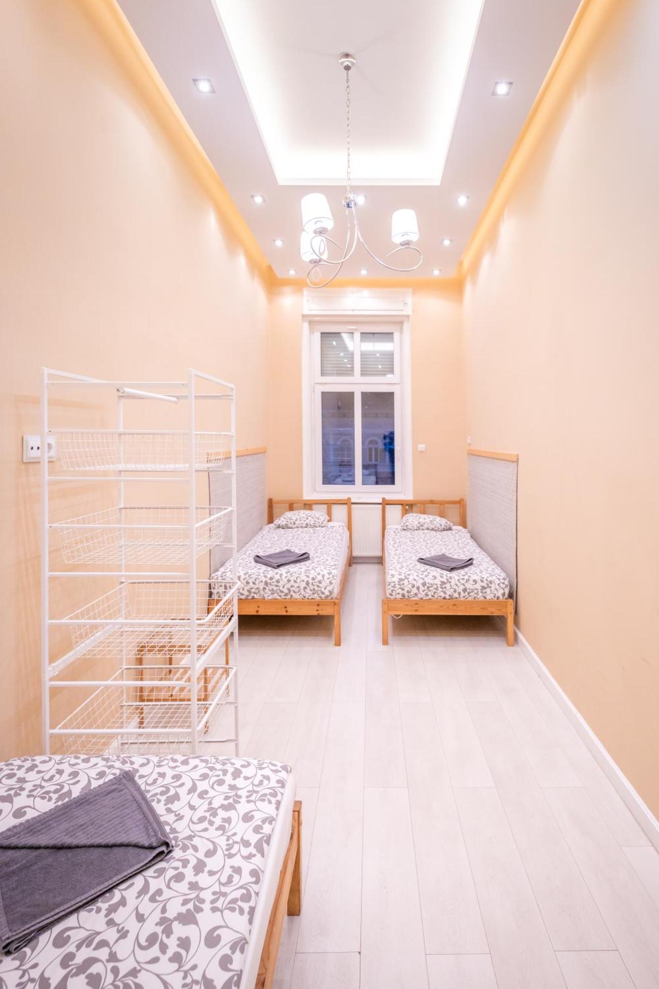Erzsebet19 Apartment Будапеща Екстериор снимка